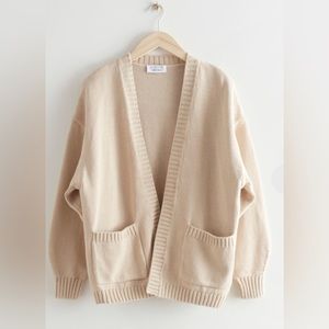Boxy open cardigan